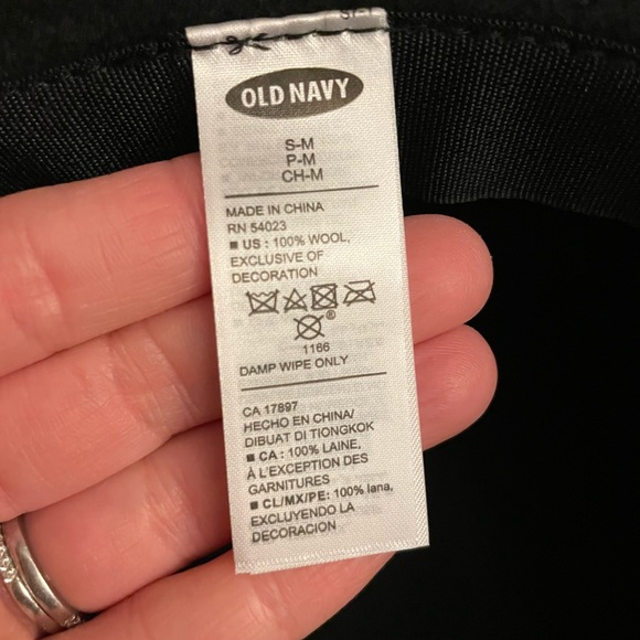 Black Wool Hat - Picture 2 of 2